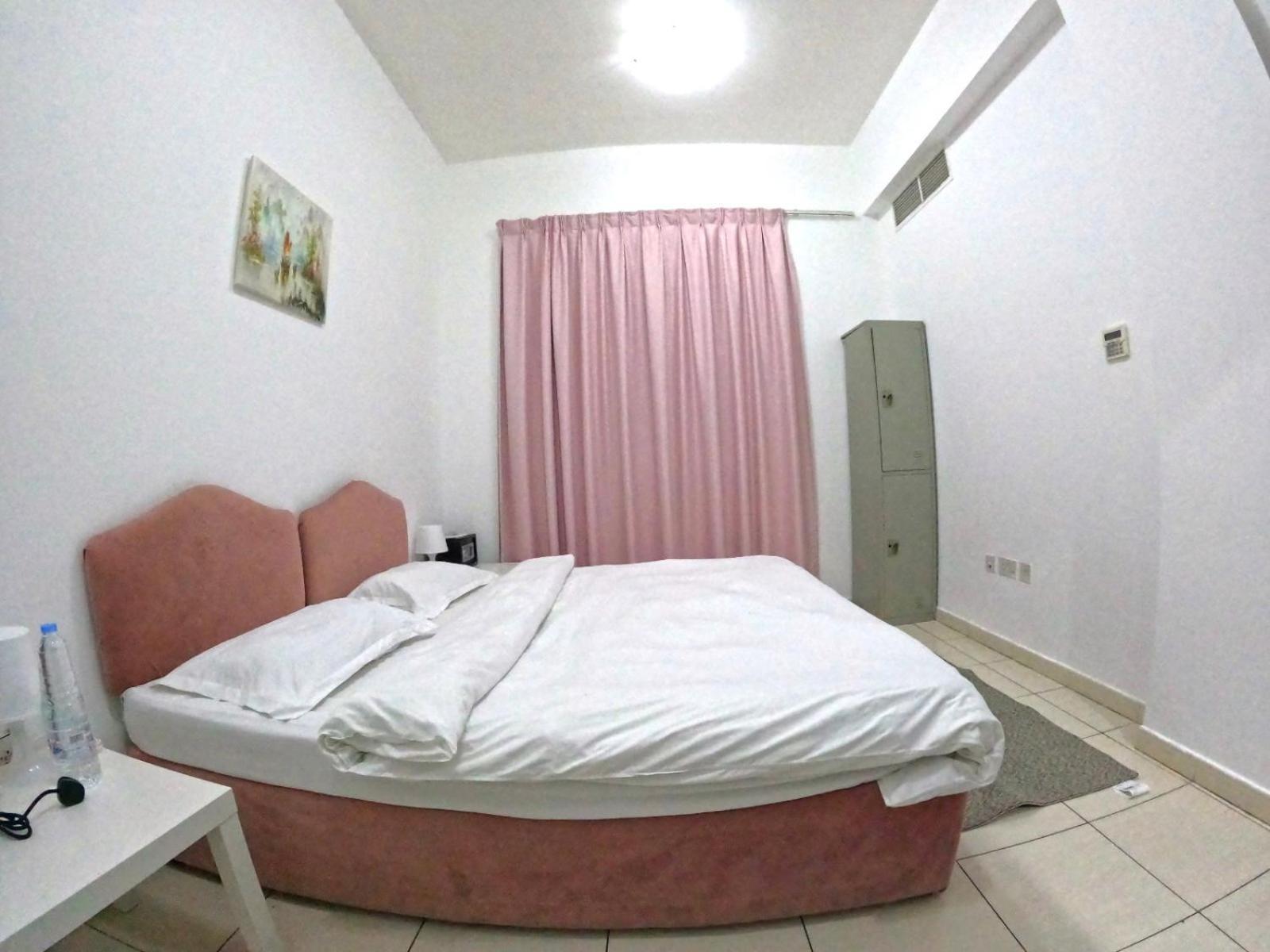 Al Badaa Star Residence - Home Stay Дубай Екстериор снимка